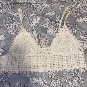 size L shein cropped tank top